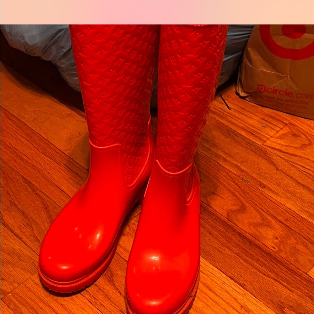Red Embossed Rain Boots